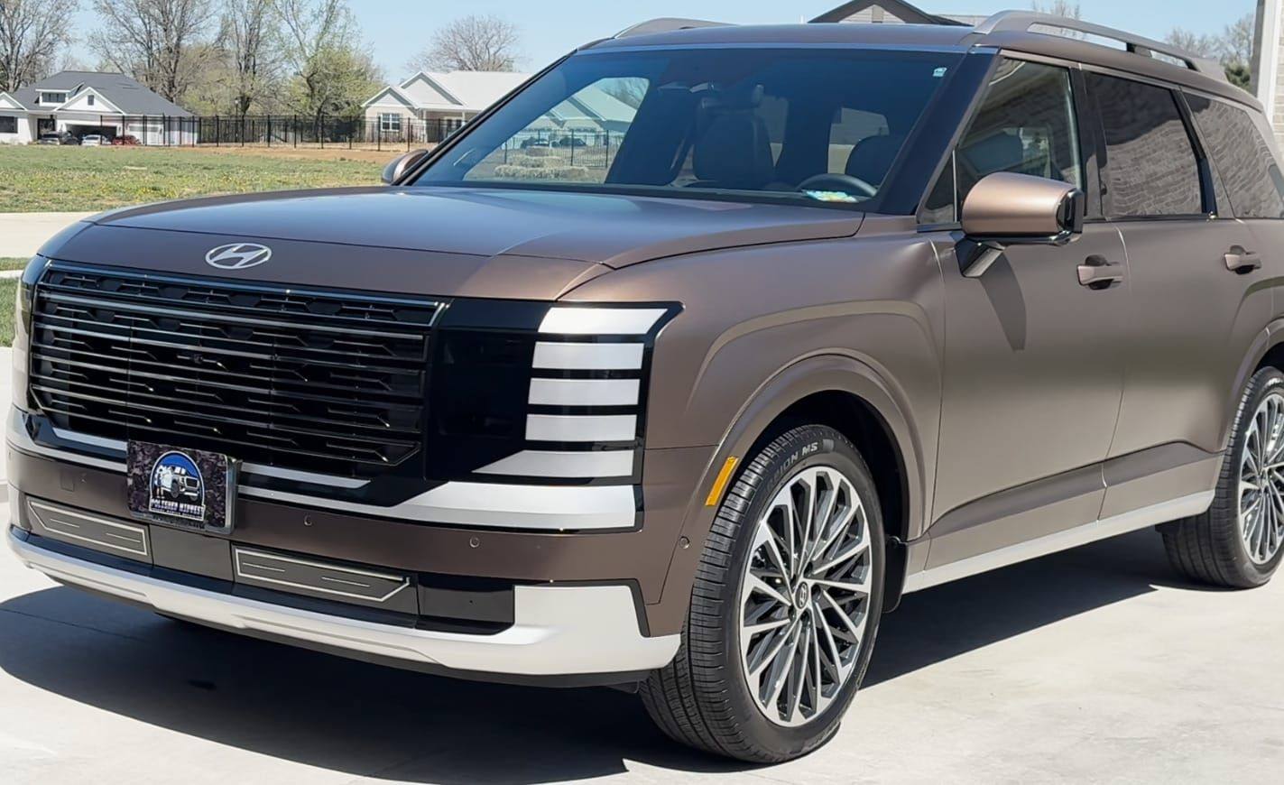 Ceramic coated bronze Hyundai Palisade with deep gloss finish, detailed in the Metro East